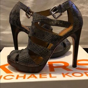 Michael Kors/famous grey snake